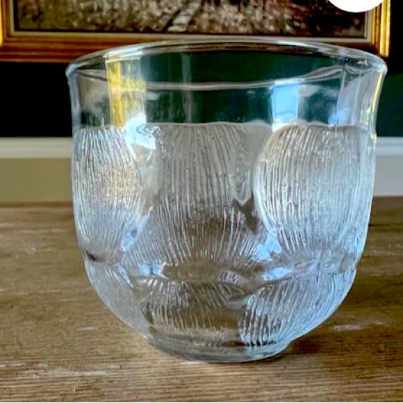 🔻Vintage🔻 1980s French Arcoroc Fleur/Flower Punch Bowl 24 Pc. Set. - Picture 8 of 12